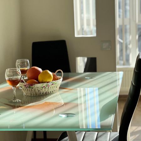 צ'יסינאו English Breakfast מראה חיצוני תמונה